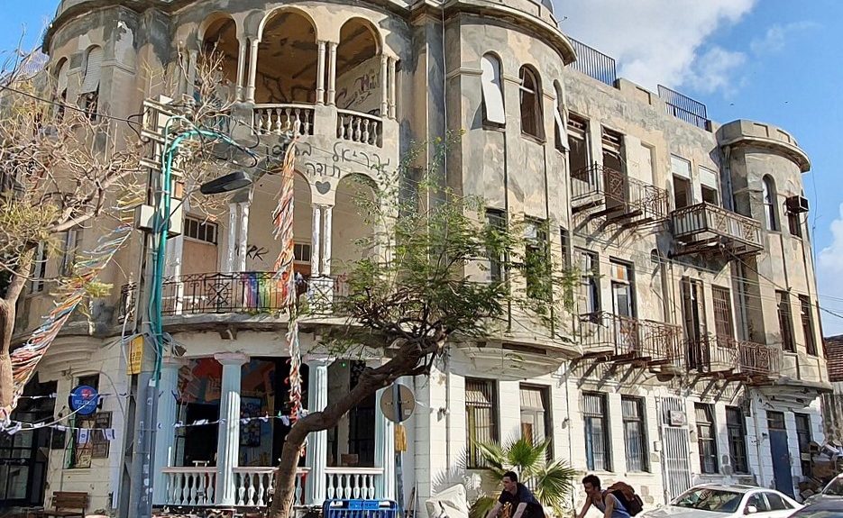 בית העמודים