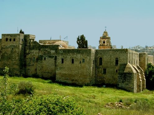 2 מנזר המצלבה. אפי אליאן ויקי