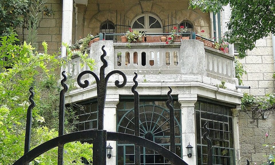 בית גרבדיאן במושבה הגרמנית, צילום - Adam Jones, ויקיפדיה