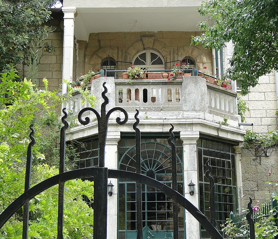 בית גרבדיאן במושבה הגרמנית, צילום - Adam Jones, ויקיפדיה