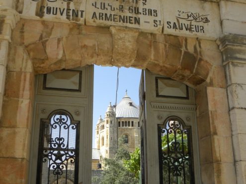 מנזר המושיע ומבט לדורמיציון, צילום - Ian Scott, ויקיפדיה