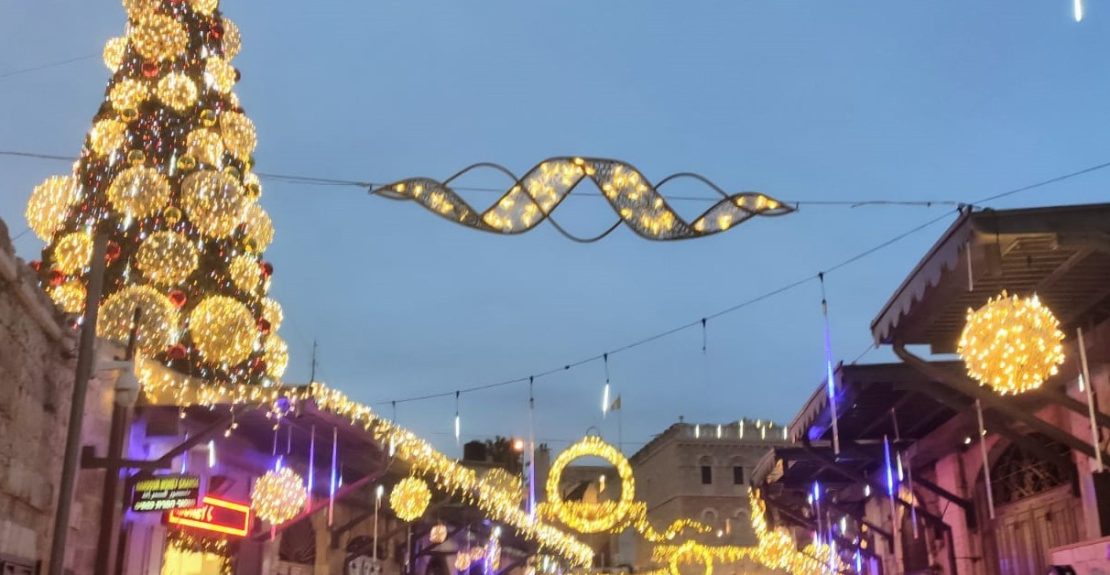 לבלות מצדי החומה. צילום - מרוה בלוקה