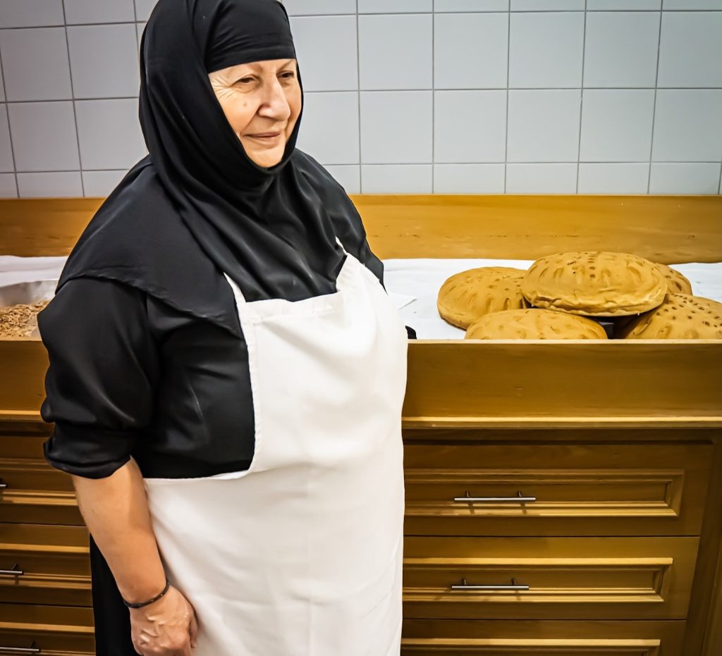 סודות לחם הקודש. נטע אביטל