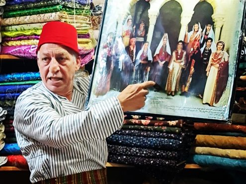 סוחר הבדים בילאל, צילום - נטע אביטל